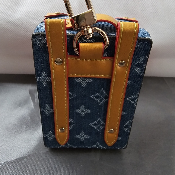 Bag Charm/Keyring - Buyer's Choice - Picture 7 of 8